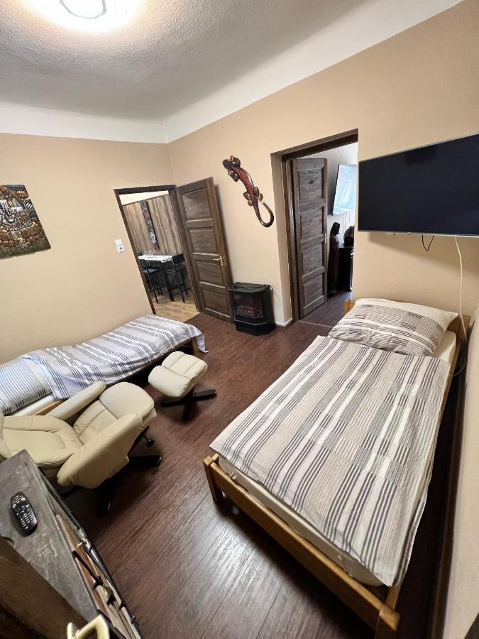 Gyál Feher Galamb Apartman מראה חיצוני תמונה